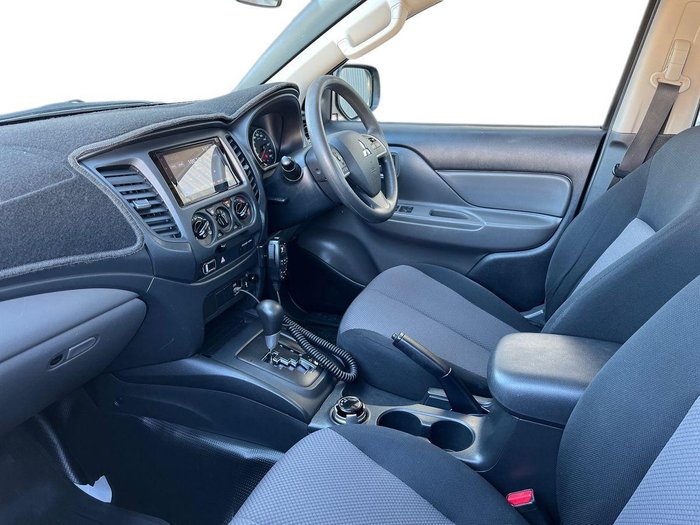 2017 Mitsubishi Triton