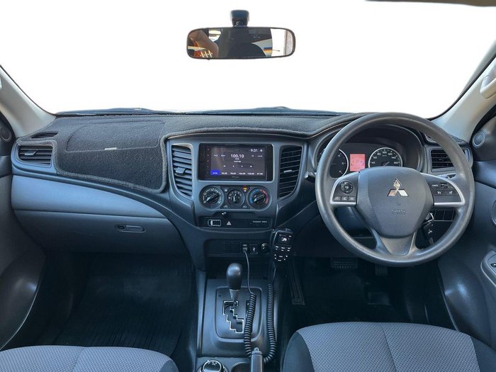 2017 Mitsubishi Triton
