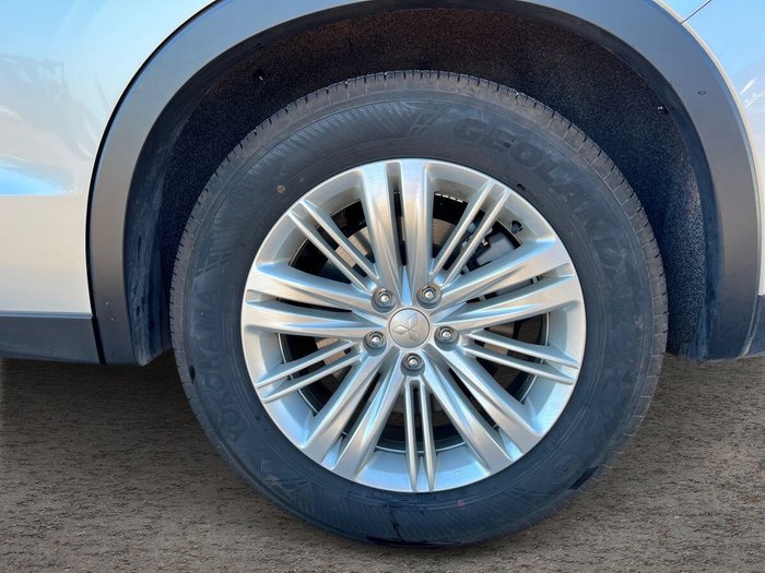 2024 Mitsubishi Outlander
