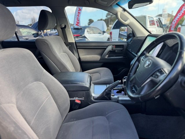 2018 Toyota Landcruiser