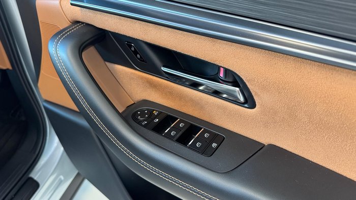 2025 Mazda CX-60 D50e Azami