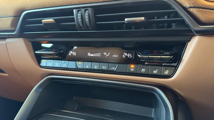 2025 Mazda CX-60 D50e Azami