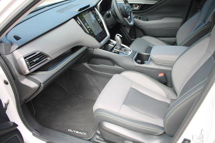 2025 Subaru Outback AWD Sport XT