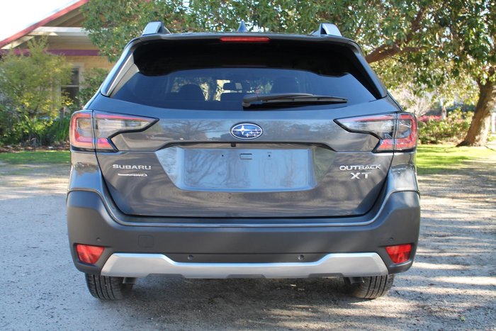 2025 Subaru Outback AWD Touring XT