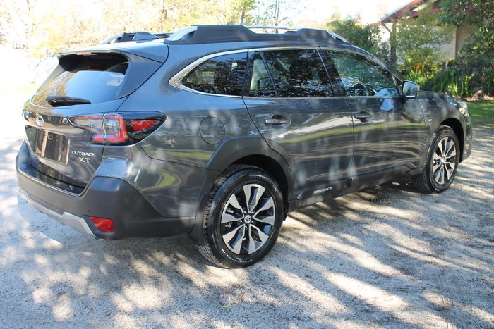 2025 Subaru Outback AWD Touring XT