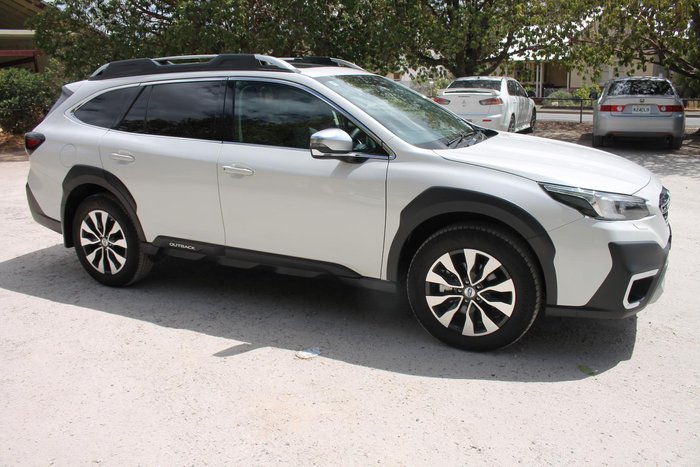 2025 Subaru Outback AWD Touring XT