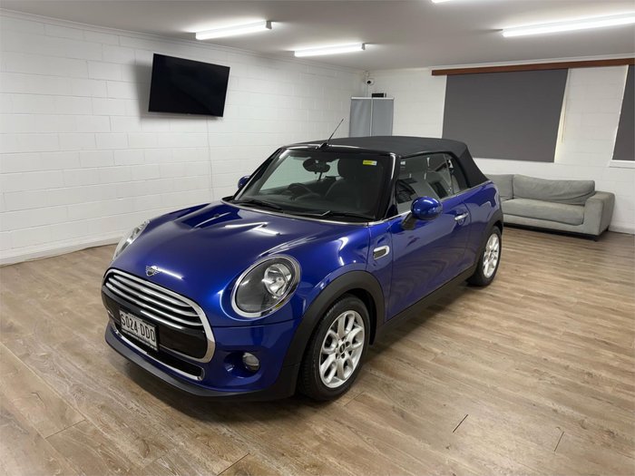 2018 MINI Convertible Cooper