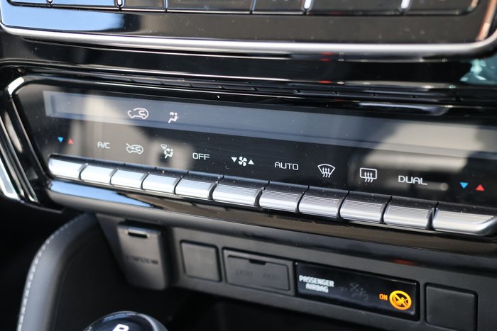 2024 Isuzu MU-X LS-U