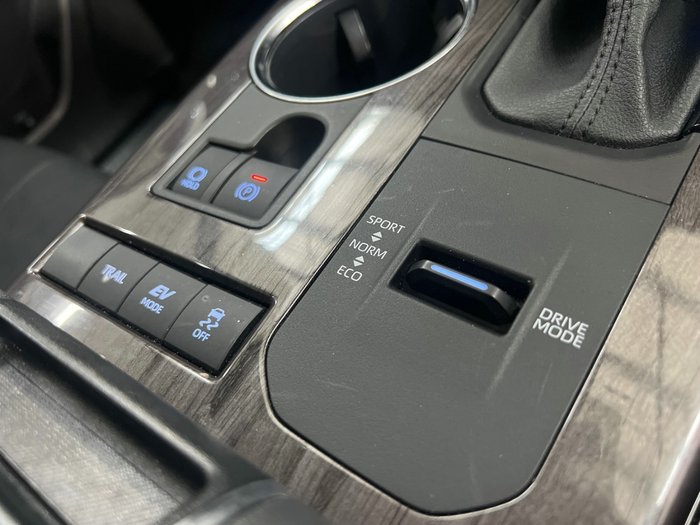 2022 Toyota Kluger Grande