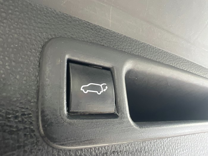 2022 Toyota Kluger Grande