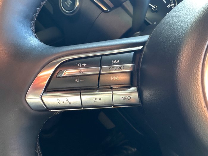 2020 Mazda 3 G25 Astina