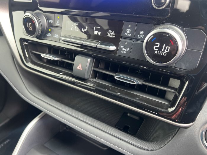 2023 Toyota Kluger GX