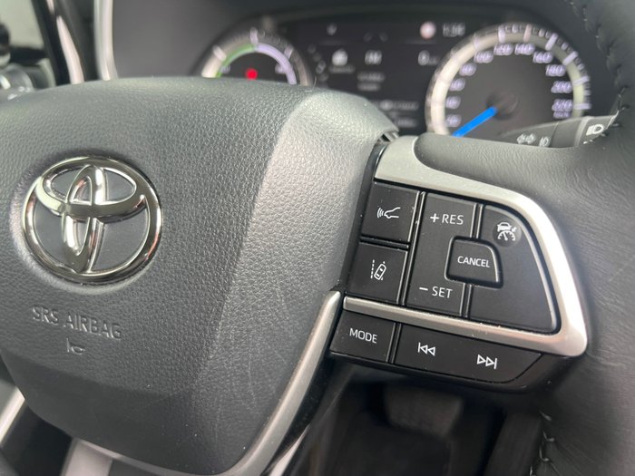 2023 Toyota Kluger GX