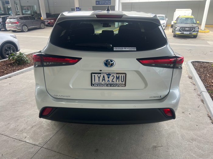 2023 Toyota Kluger GX