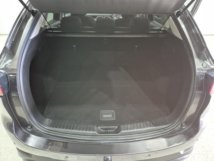 2022 Mazda CX-5 Maxx KF Series Grey