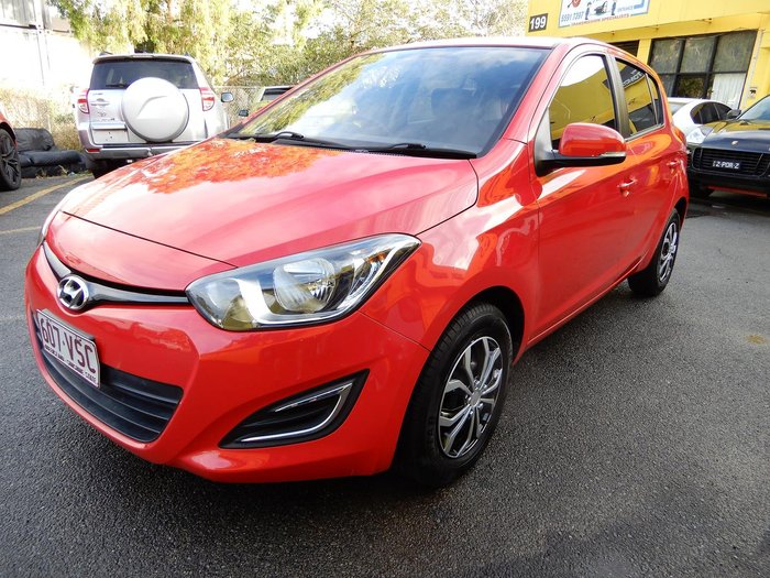 2014 Hyundai i20 Active PB MY14 Electric Red