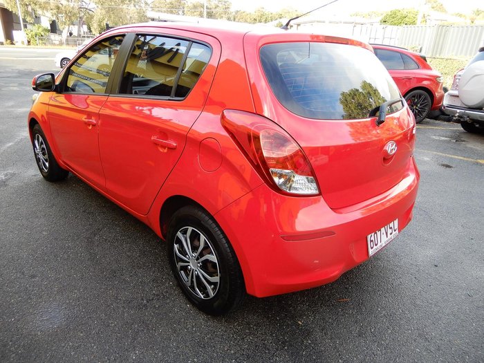 2014 Hyundai i20 Active PB MY14 Electric Red