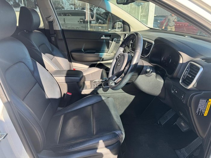 2020 Kia Sportage SX+