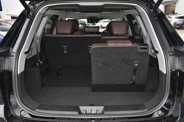2025 Chery Tiggo 8 PRO MAX Ultimate DCT AWD