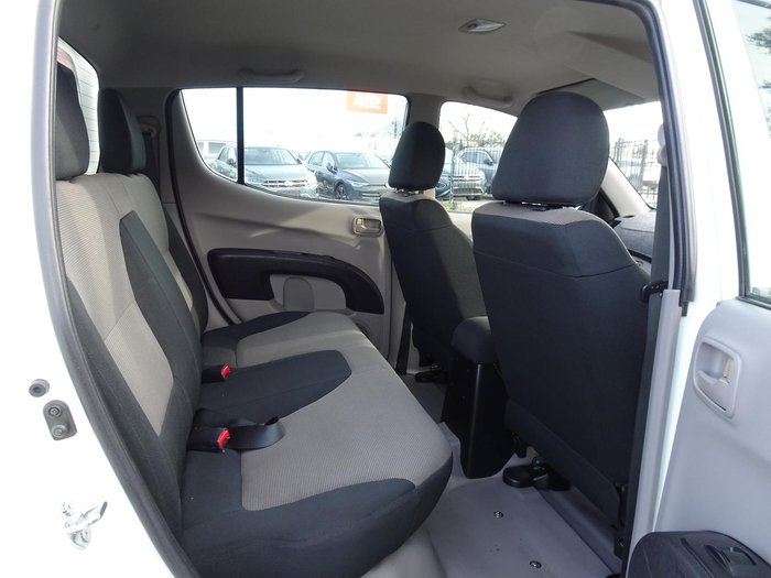 2009 Mitsubishi Triton GLX MN MY10 4X4 Dual Range White