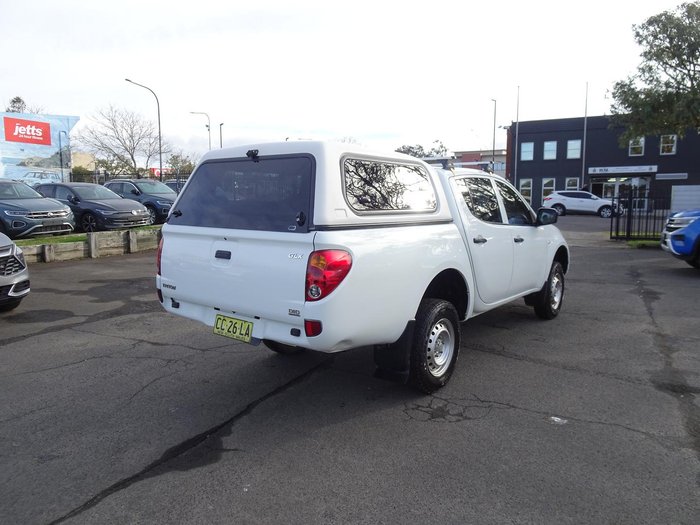 2009 Mitsubishi Triton GLX MN MY10 4X4 Dual Range White