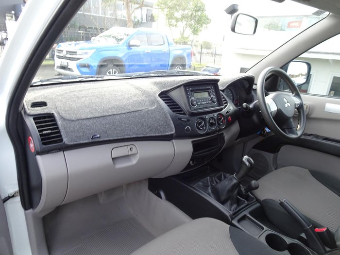 2009 Mitsubishi Triton GLX