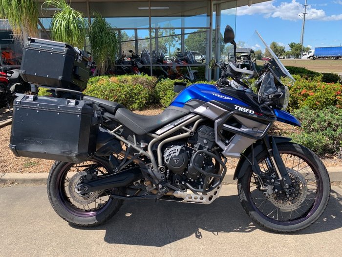 2015 Triumph TIGER 800 XCX Blue