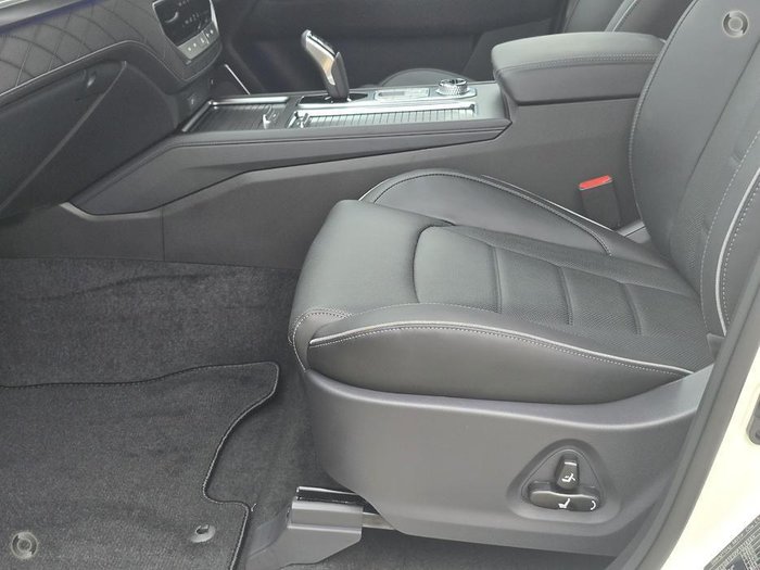2023 SsangYong Rexton Ultimate Y461 MY24 4X4 Dual Range Grand White