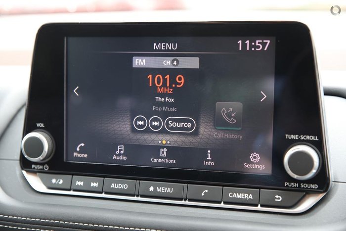 2025 Nissan X-TRAIL ST
