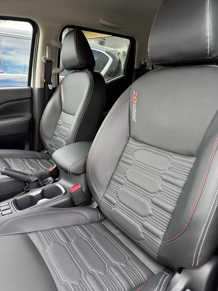 2025 Nissan Navara PRO-4X