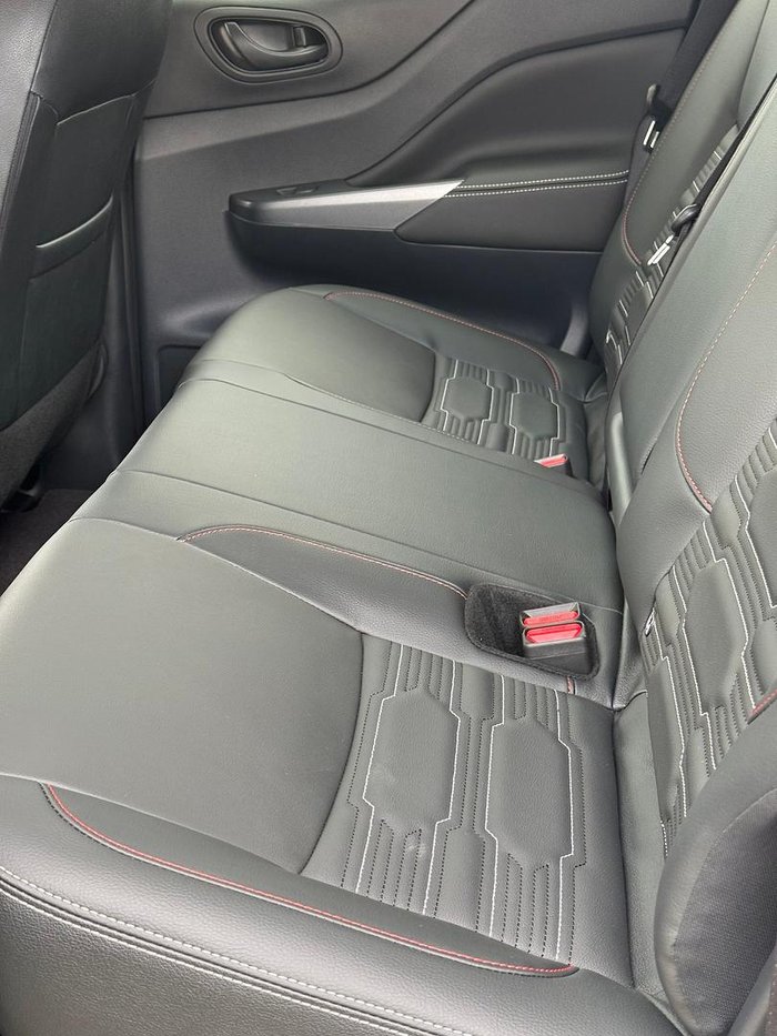 2025 Nissan Navara PRO-4X