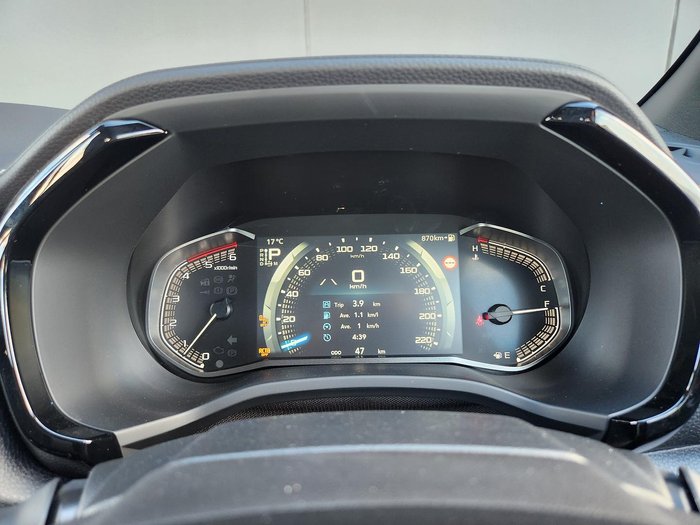 2025 Isuzu D-MAX BLADE