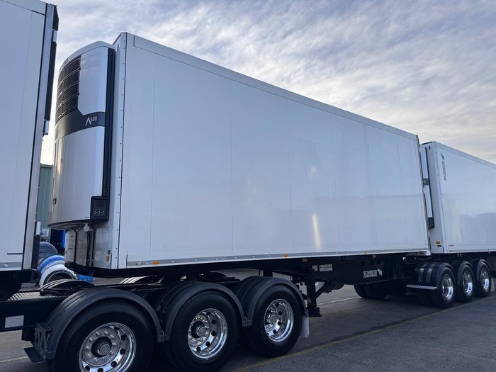 2022 Schmitz 46 Pallet -30 B Triple Double Stacker, Rt Black