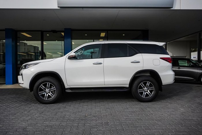 2022 Toyota Fortuner GXL
