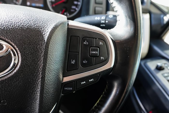 2019 Toyota Hiace Commuter