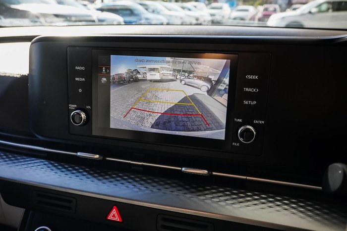 2022 Kia Carnival S