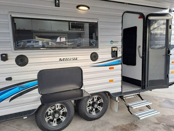 2016 NEW AGE CARAVANS MANTA RAY MR19E-SE GREY