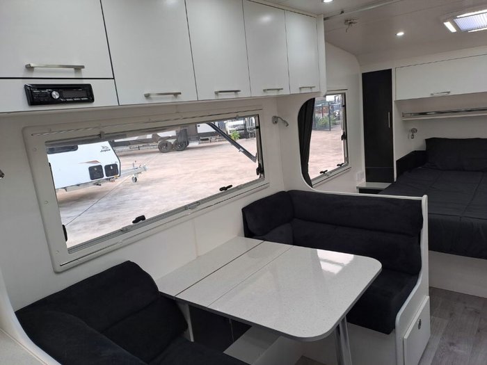 2016 NEW AGE CARAVANS MANTA RAY MR19E-SE GREY