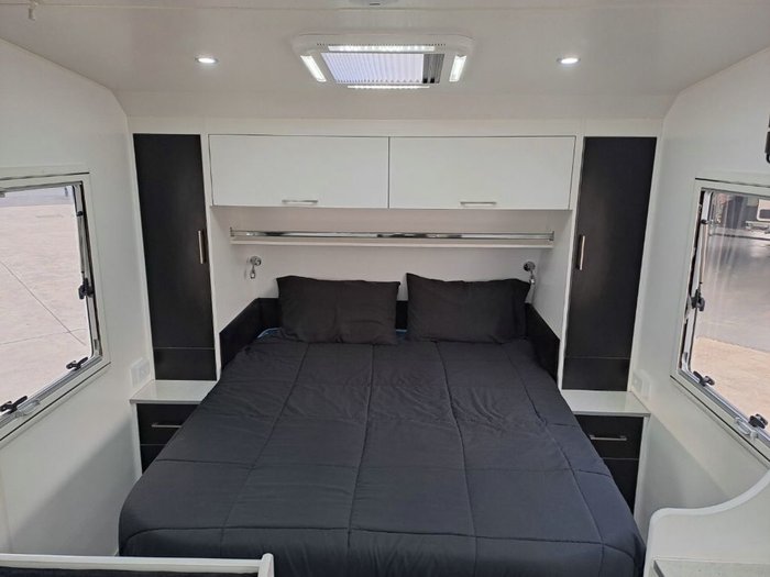 2016 NEW AGE CARAVANS MANTA RAY MR19E-SE GREY