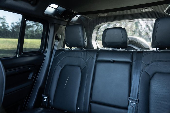2023 Land Rover Defender 110 P525 V8