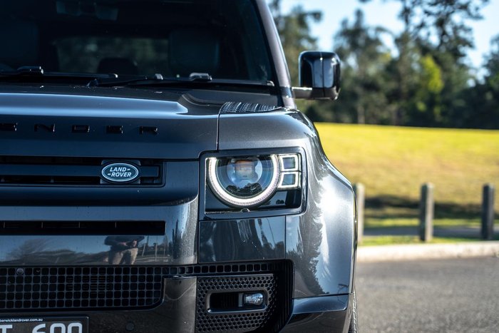 2023 Land Rover Defender 110 P525 V8