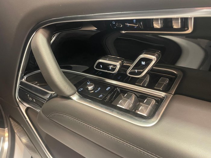 2024 Land Rover Range Rover P530 Autobiography