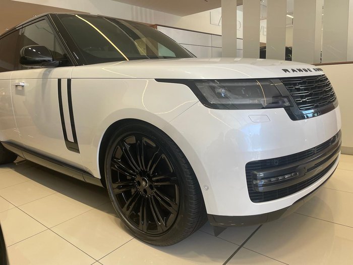 2024 Land Rover Range Rover P530 Autobiography