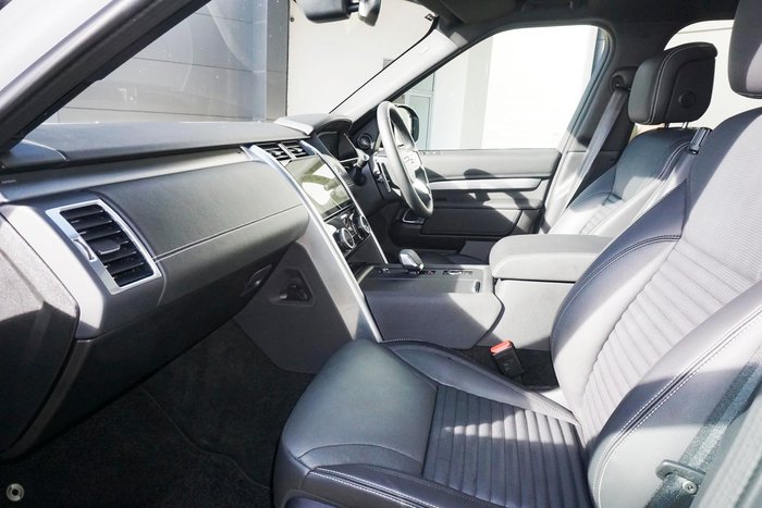 2024 Land Rover Discovery D300 Dynamic SE Series 5 MY24 4X4 Fuji White