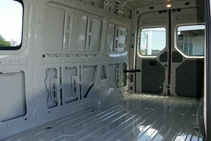 2025 Volkswagen Crafter 35 TDI410