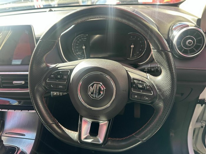 2022 MG HS Vibe