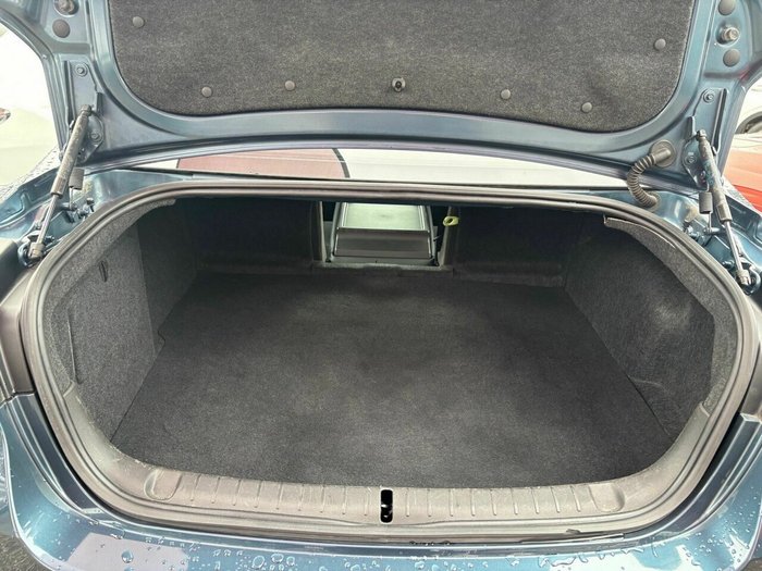 2014 Holden Calais V