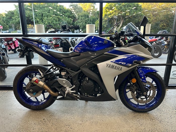 2015 Yamaha YZF-R3 BLUE