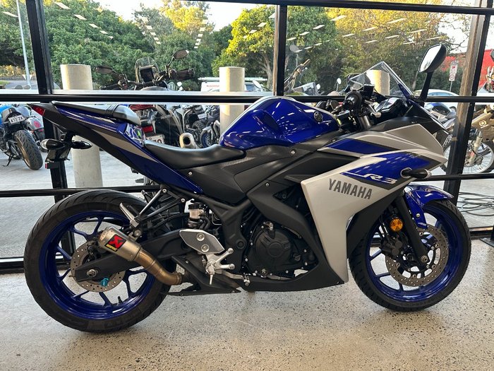 2015 Yamaha YZF-R3 BLUE