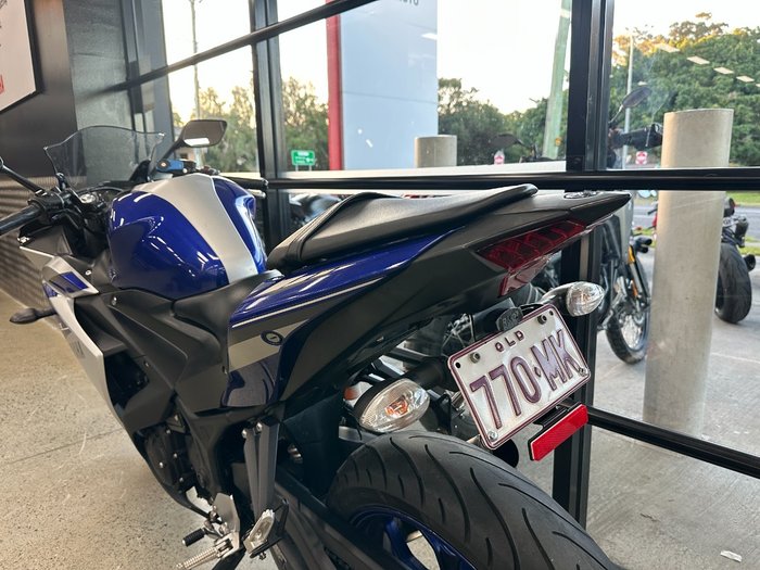 2015 Yamaha YZF-R3 BLUE
